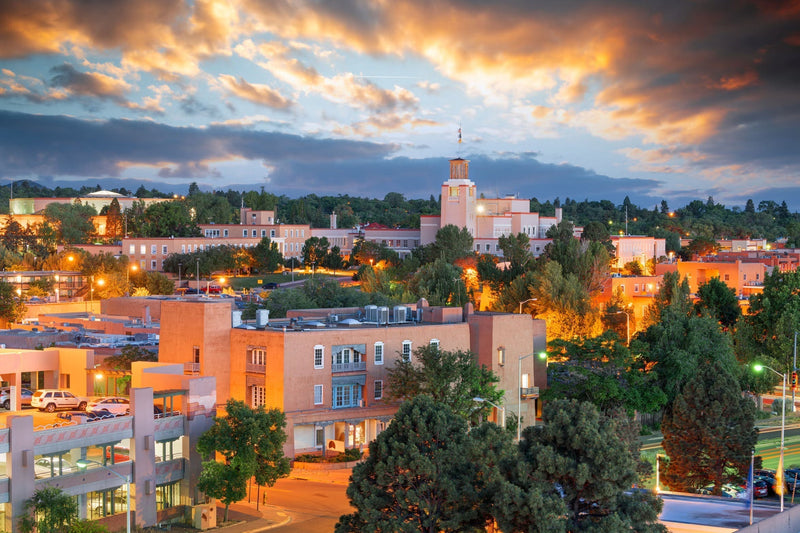 Is Santa Fe a Good Place to Retire? Costs, Lifestyle & Tradeoffs